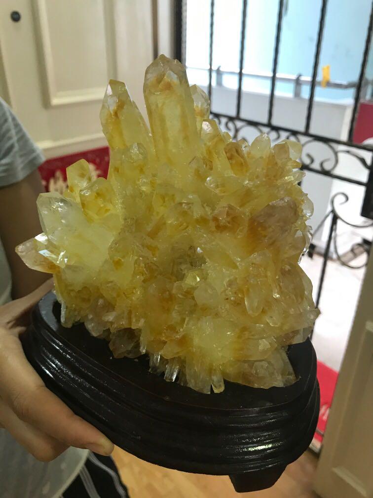 Big Crystal Mountain Yellow Citrine Stunning Women S Fashion Jewelry Organisers Precious Stones On Carousell