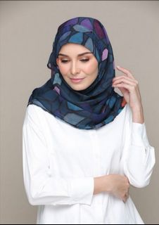 (Category: ) located in . Submitted by surayahanim (Listing ID 1027409544, Image 1). Description: .