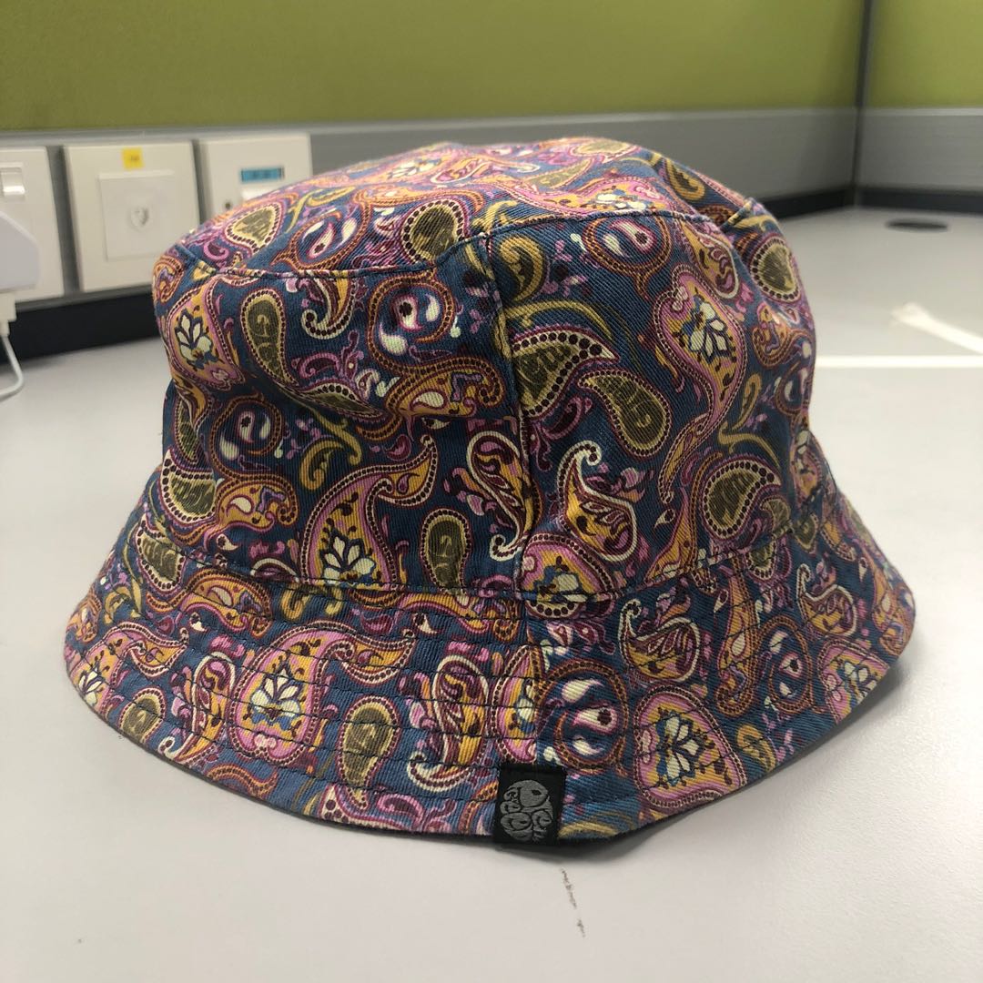 Pretty green best sale bucket hat paisley