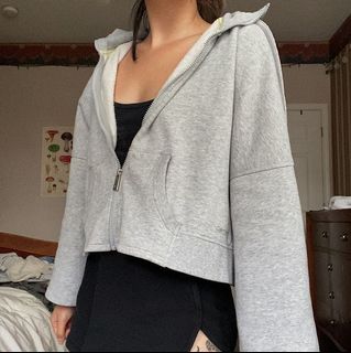 (Category: ) located in . Submitted by shopettiene (Listing ID 1027498235, Image 1). Description: .