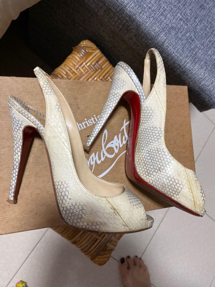 White snakeskin louboutins outlet