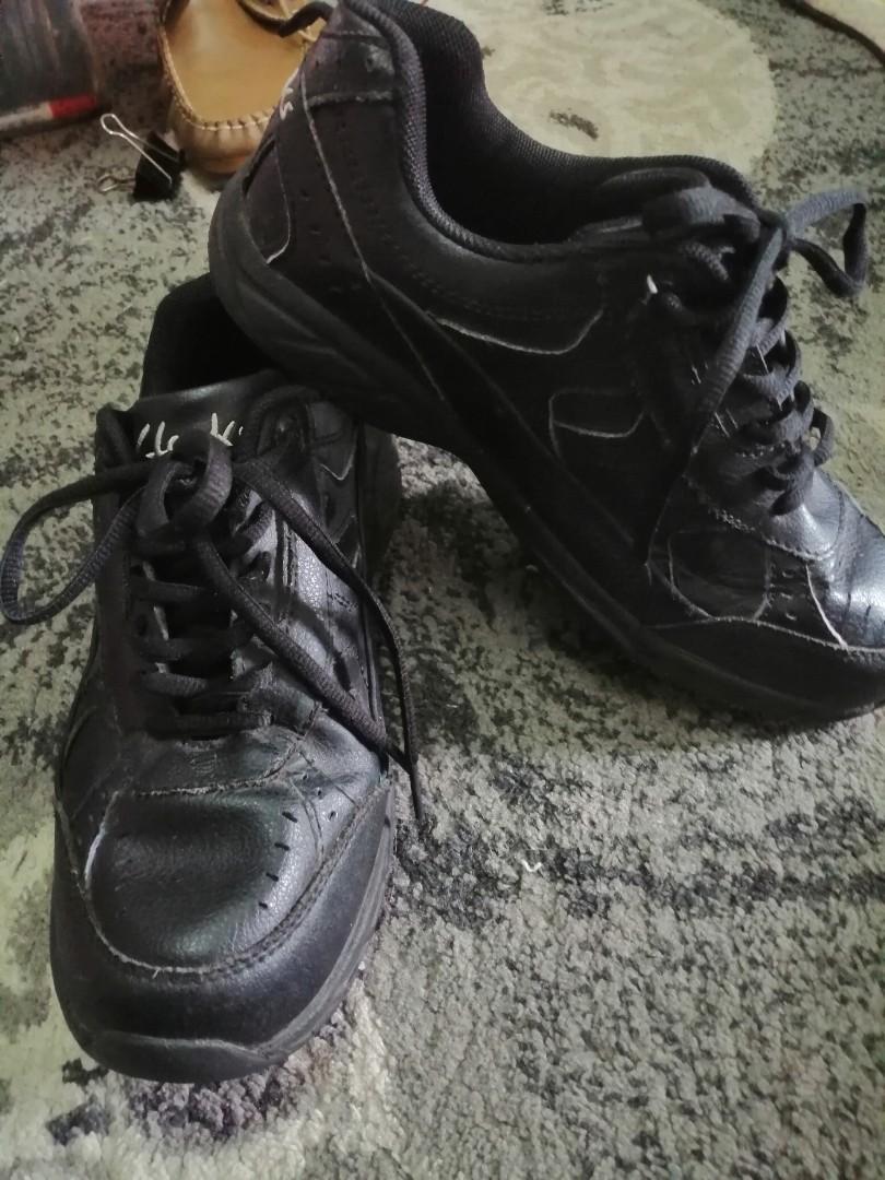 sunway pyramid clarks