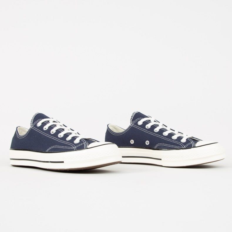 chuck taylor ox converse