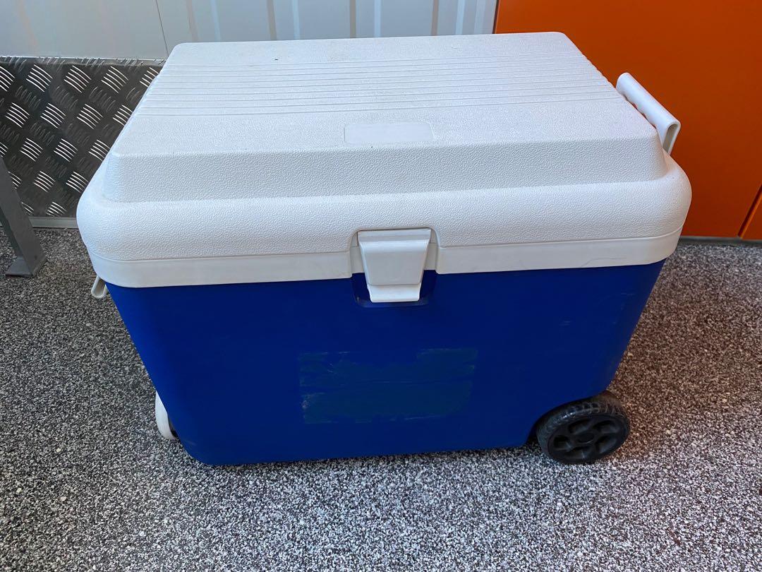 Cooler Box Icebox Chiller Box Food Drinks Other Food Drinks On Carousell Cooler Box Icebox Chiller Box Food Drinks Other Food Drinks On Carousell