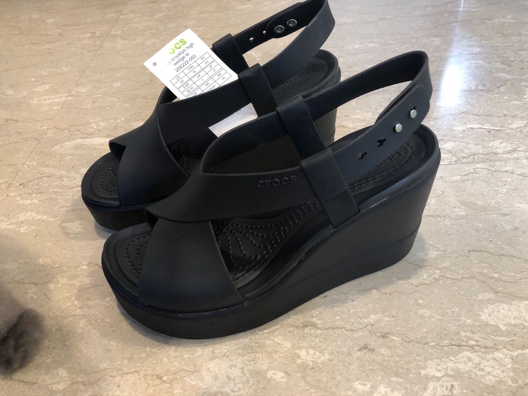 Crocs brooklyn sale high wedge review