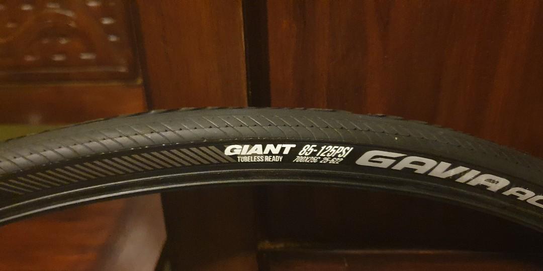 emne elleve struktur Giant Gavia Course AC 1, tubeless, 700x25, folding, Sports Equipment,  Bicycles & Parts, Parts & Accessories on Carousell