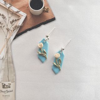 (Category: ) located in . Submitted by sincerelyeli.co (Listing ID 1027676236, Image 1). Description: .