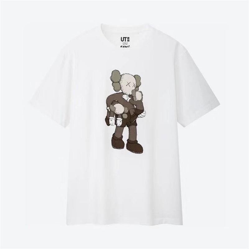Kaws tee Clearance