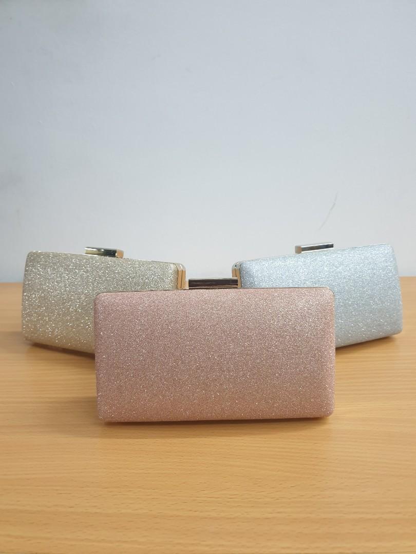 Gold wristlet clutch hot sale