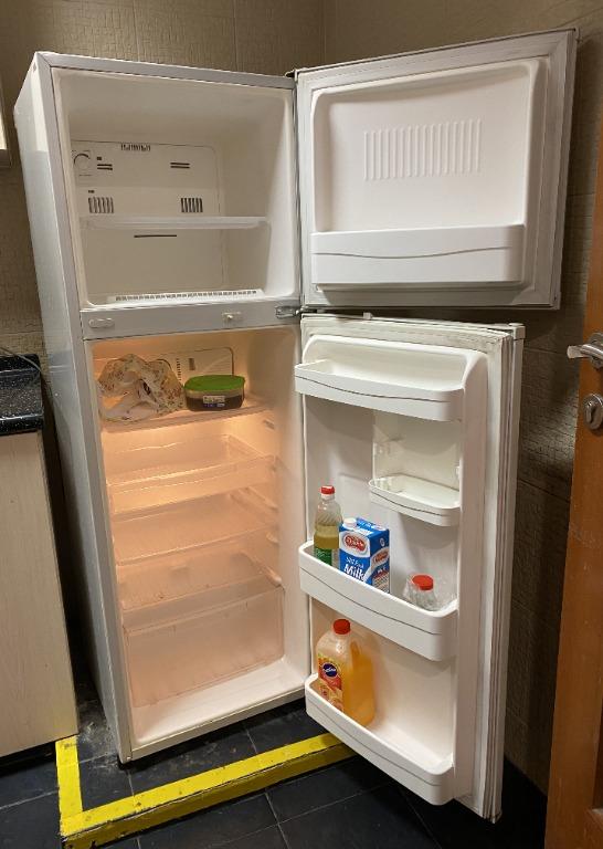 LG GR 282WMF refrigerator freezer 230L, TV & Home Appliances, Kitchen