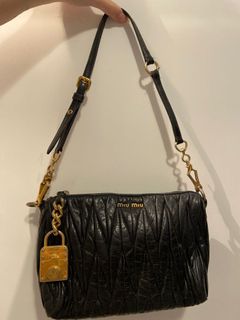 （分類：）位於 。 由 chinchin2016168 提交（商品編號 1027588691，圖片 1）。簡介： 。