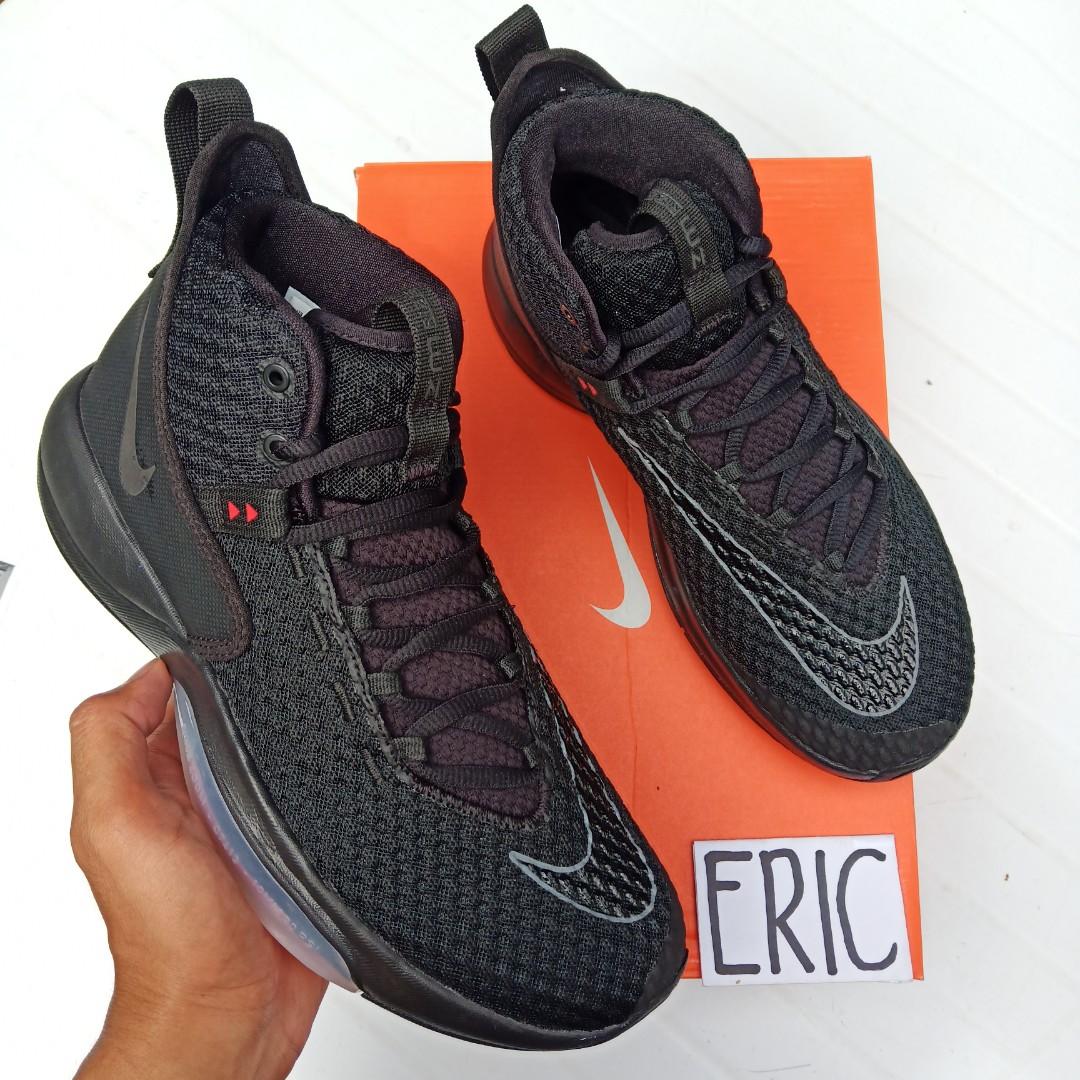 NIKE ZOOM RISE, Fashion, Sneakers on Carousell