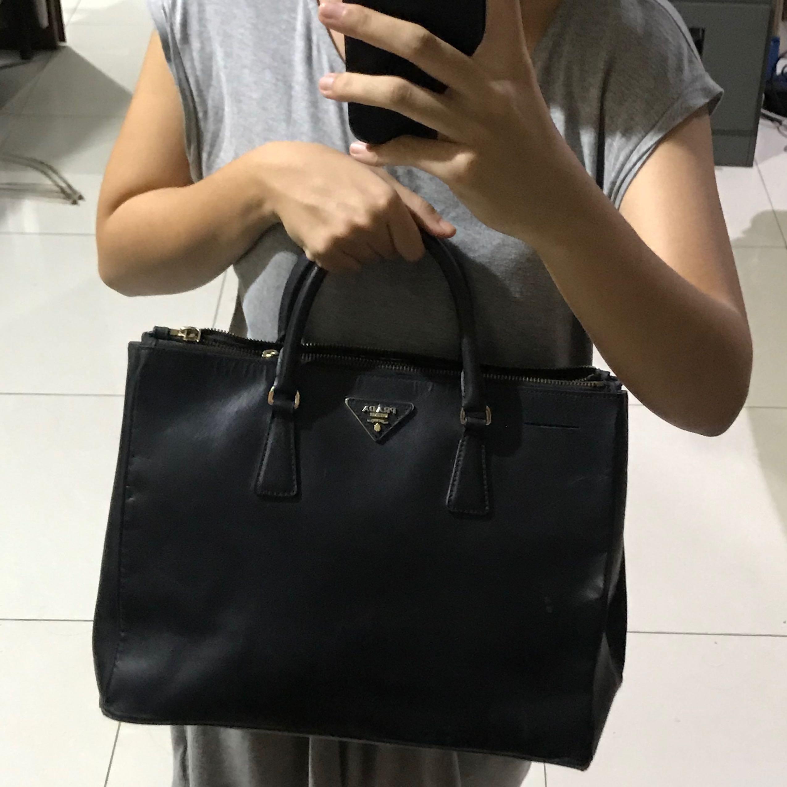 Prada saffiano 2025 35