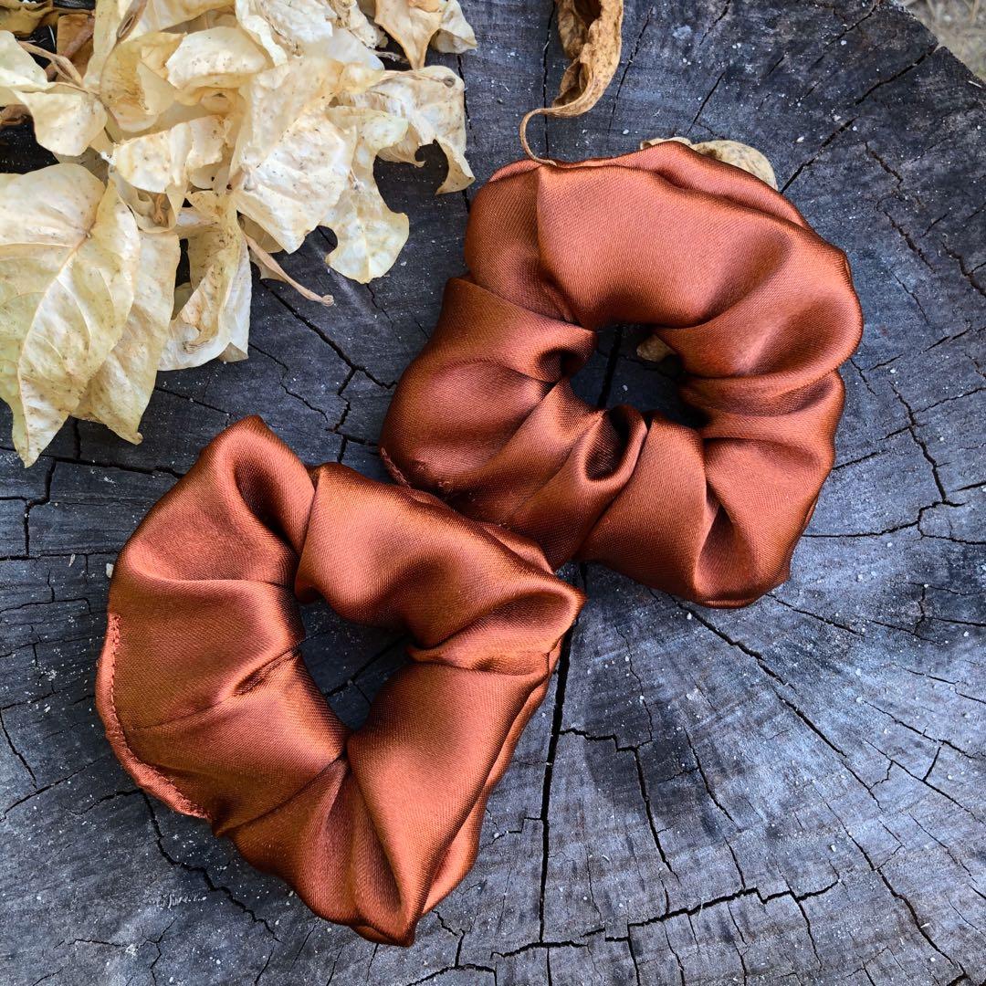Satin Scrunchies Getah Rambut Women S Fashion Accessories On Carousell