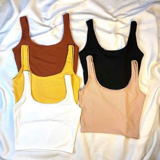 (Category: ) located in . Submitted by preloved.clothes_ (Listing ID 1027583190, Image 1). Description: .