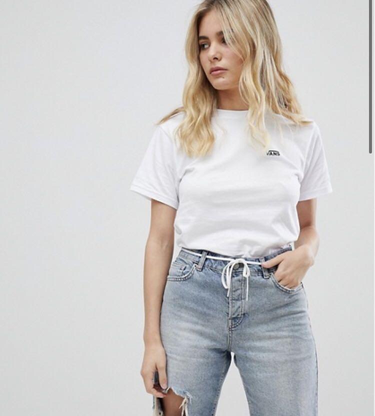 White vans online shirt womens