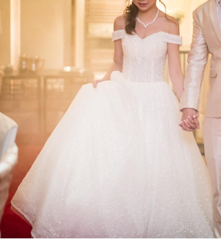 Glitter white discount wedding dress