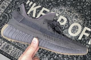 (Category: ) located in . Submitted by jy_sneaker (Listing ID 1027837782, Image 1). Description: .