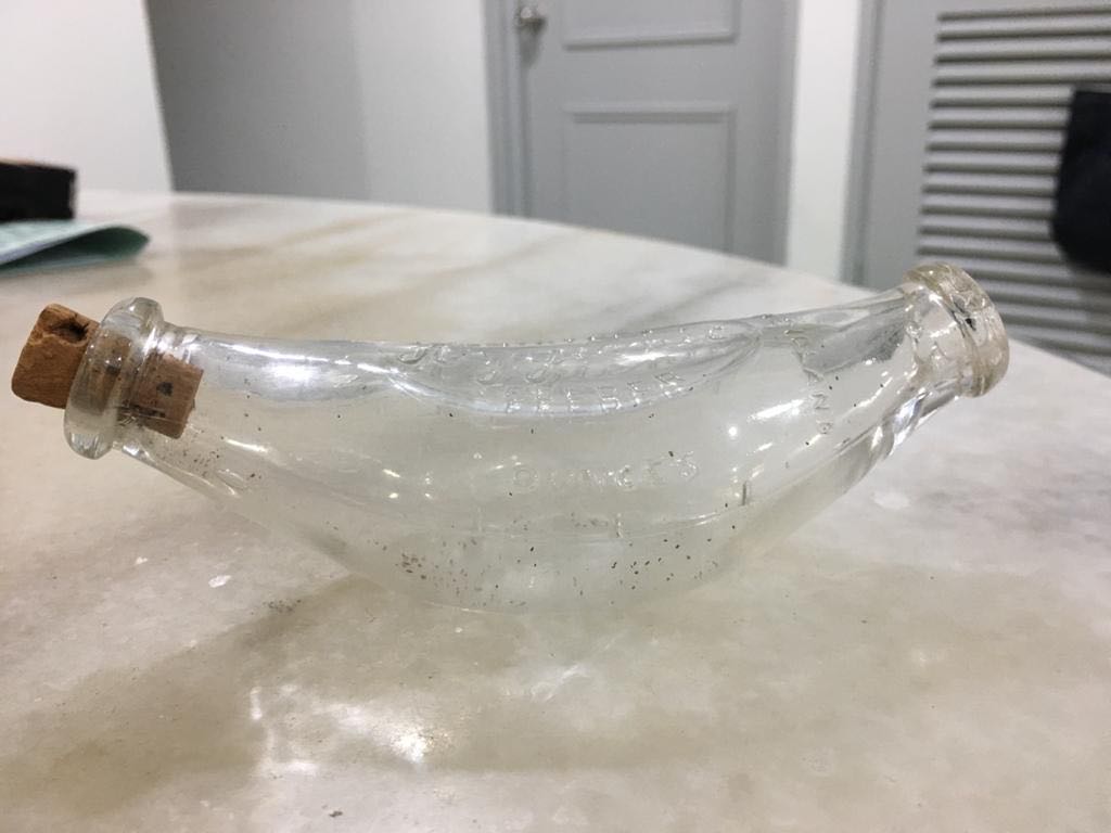 Banana shaped baby feeding bottles deals