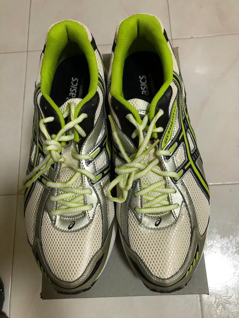 running shoes with gel