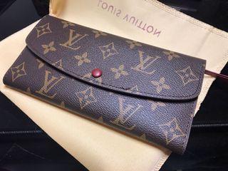 Brand new Louis Vuitton Emilie wallet