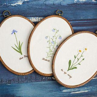 Cottage Flowers Embroidery Kit