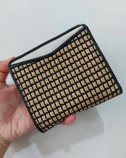 (Kategori: ) berada di . Dikirim oleh tsgpreloved (ID iklan 1027766361, Gambar 1). Deskripsi: .