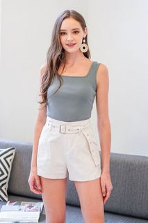 (Category: ) located in . Submitted by asharedcloset (Listing ID 1027921639, Image 1). Description: .