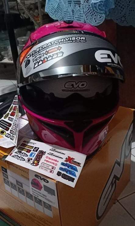 Evo helmet magenta sales