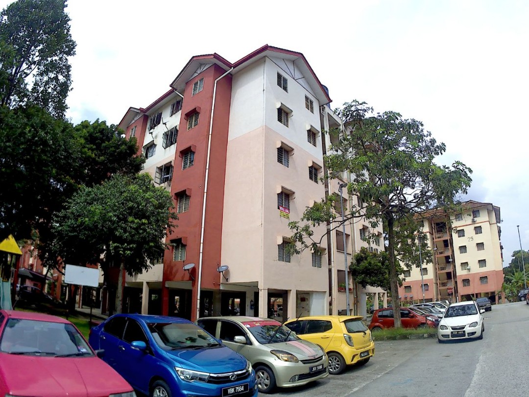 Flat Pkns Seksyen 7 Property For Sale On Carousell