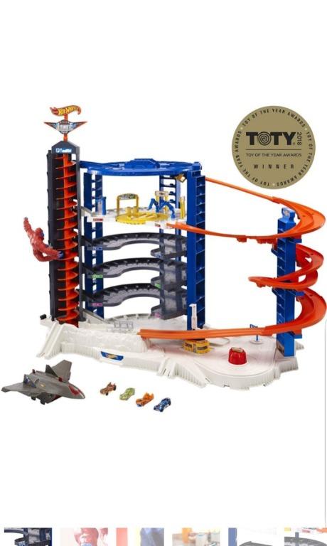Giant hot wheels garage hot sale