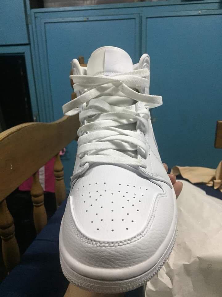 j1 triple white mid