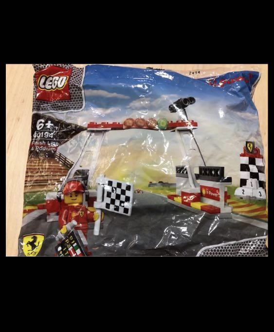 Lego 40290 / 40194, Hobbies & Toys, Toys & Games on Carousell