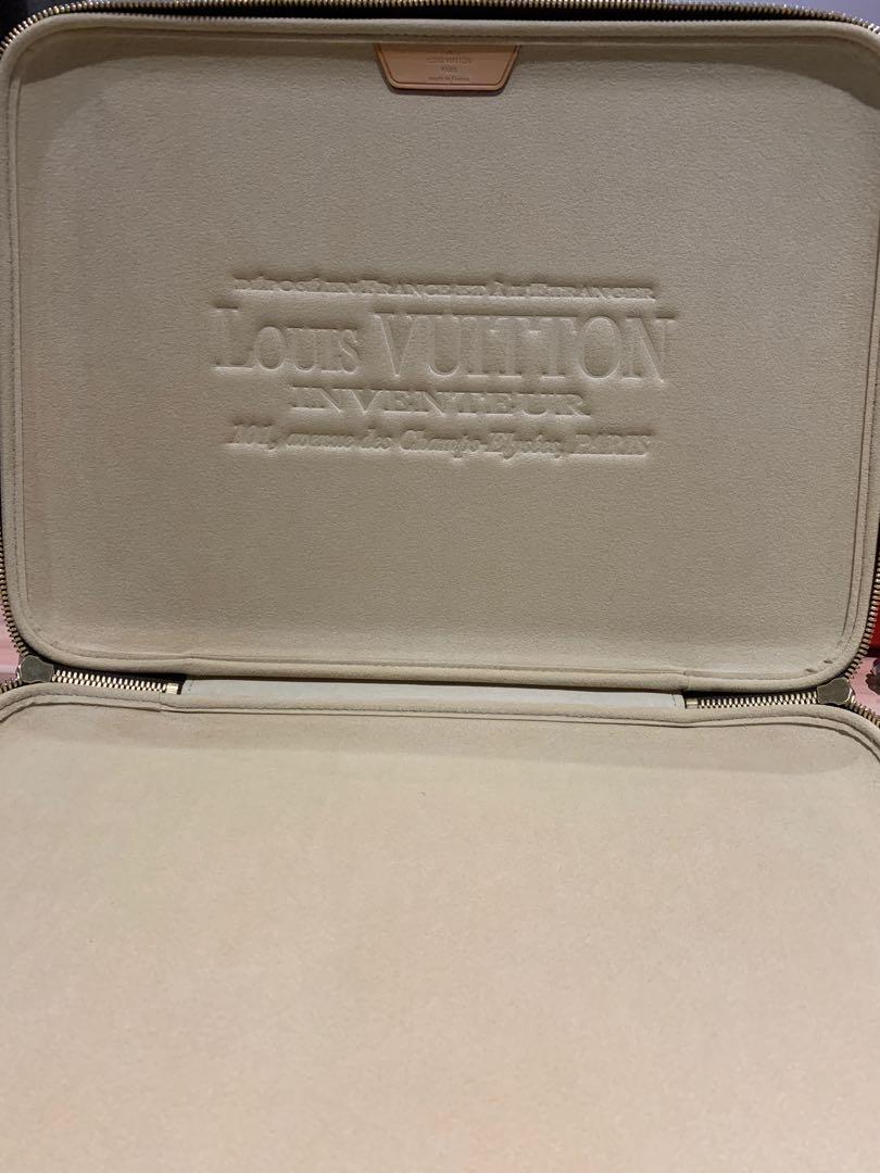 BN Louis Vuitton LV Laptop Sleeve Hard Case Monogram 13 Brown w zippers