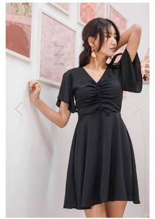 (Category: ) located in . Submitted by closetparty (Listing ID 1027913302, Image 1). Description: .