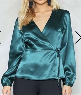 (Category: ) located in . Submitted by shopcherie (Listing ID 1026227916, Image 1). Description: .