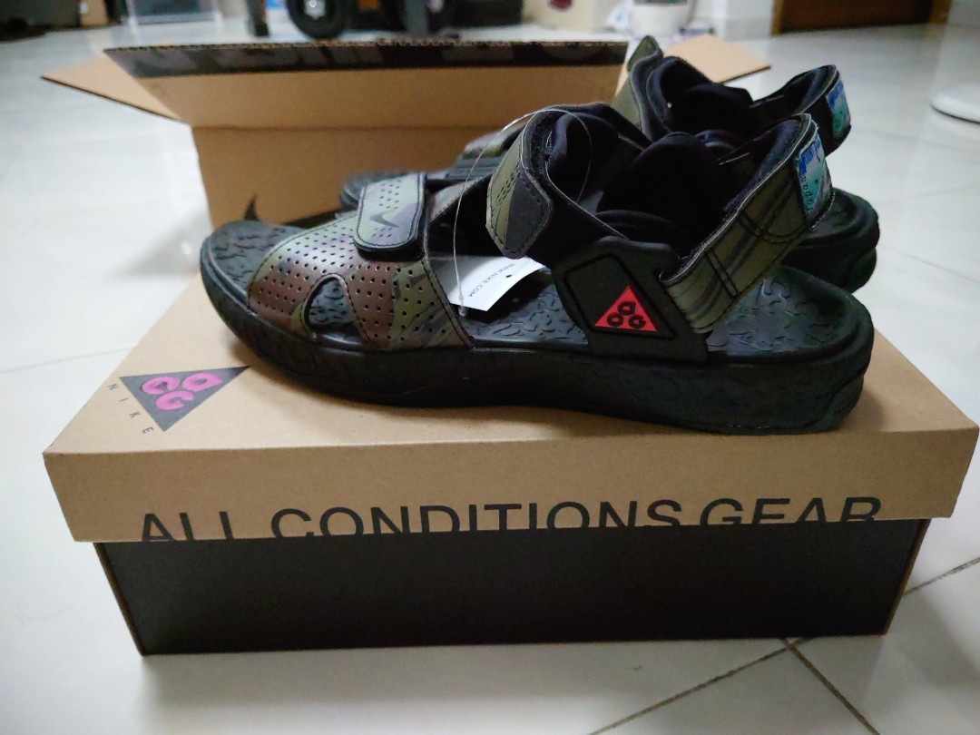 Nike ACG Deschutz Mt. Fuji Sandal, Men 