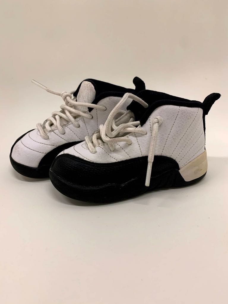 retro 12 size 7