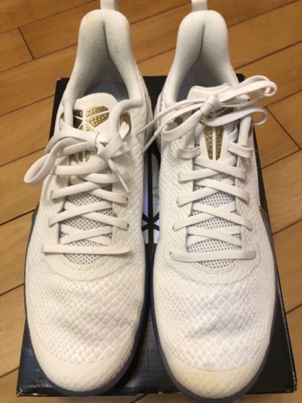Nike Kobe MAMBA FOCUS 白金US 10.5, 他的時尚, 鞋類, 運動鞋、球鞋在 ...