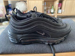 Nike Size AU5 Air Max 97 in colour black