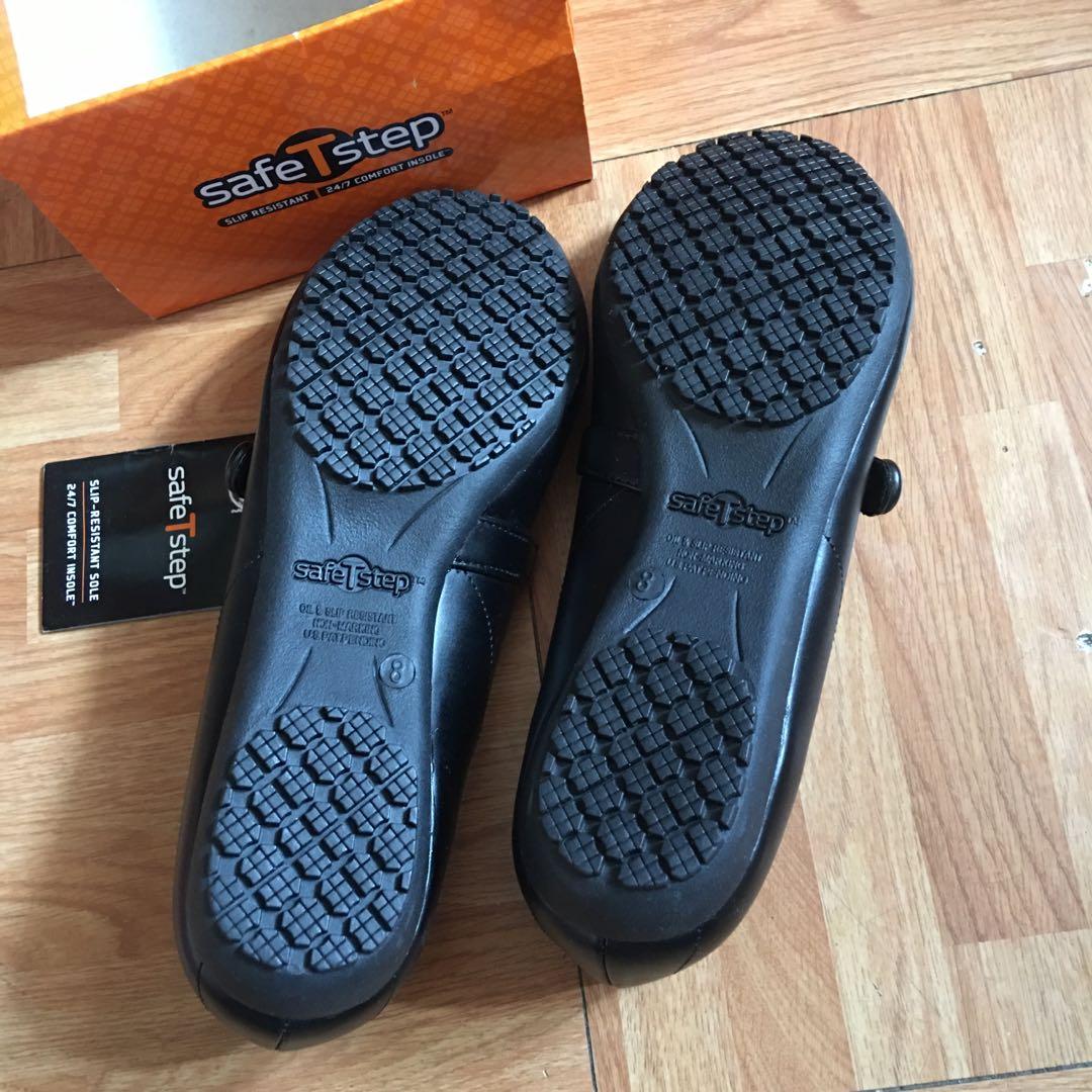 payless black shoes