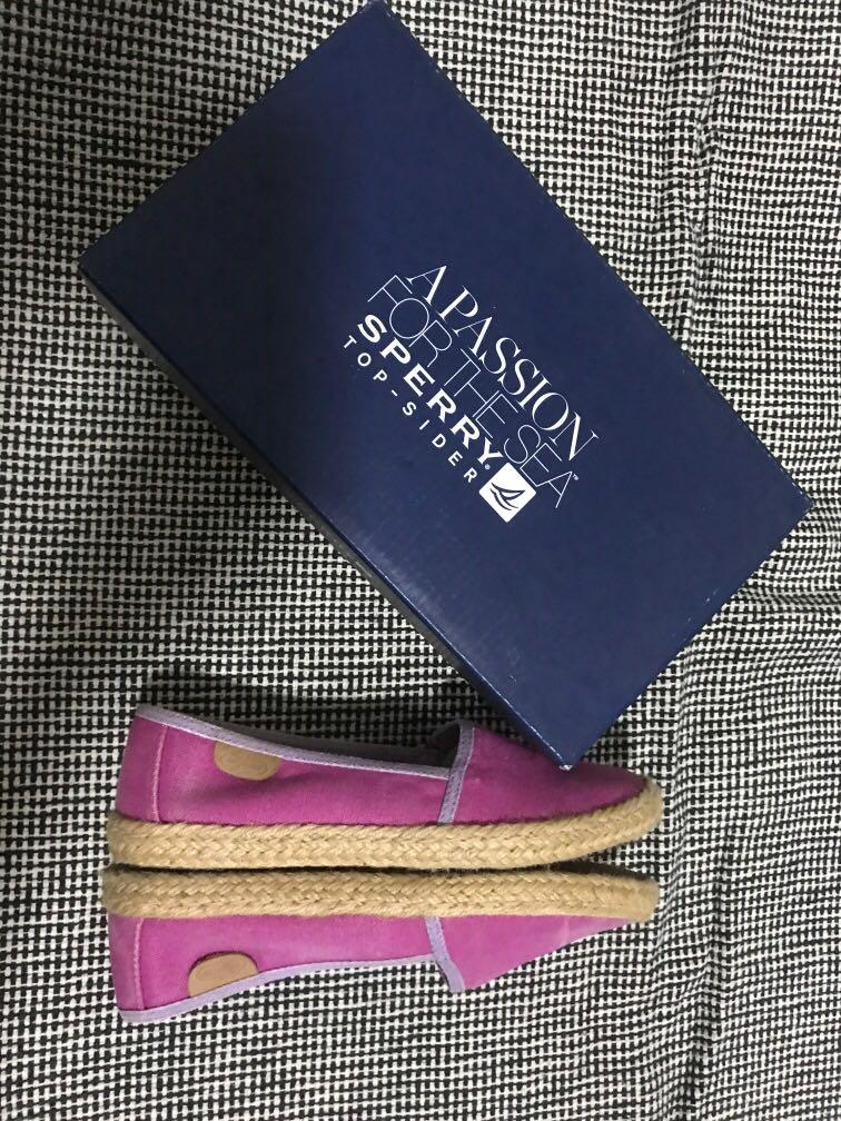 Pink sperry boat shoes