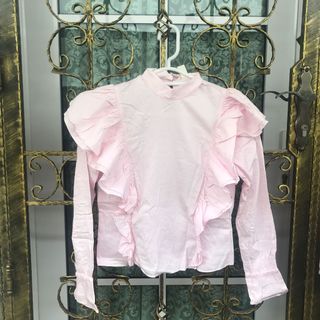 (Category: ) located in . Submitted by lalysapreloved (Listing ID 1027750806, Image 1). Description: .
