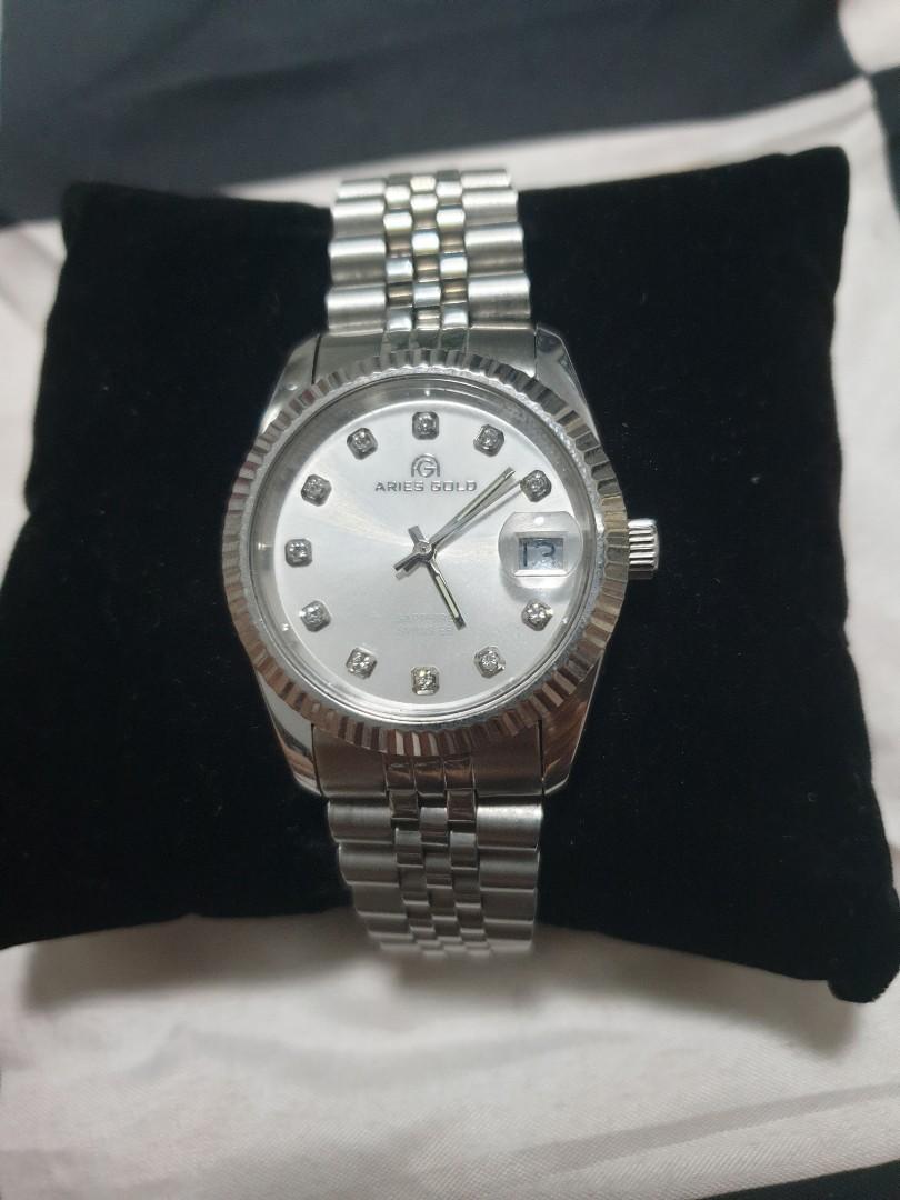 exactly quartz watch