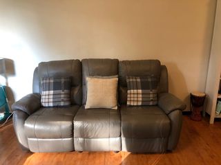 (Category: ) located in . Submitted by lisarose82 (Listing ID 1027737866, Image 1). Description: .