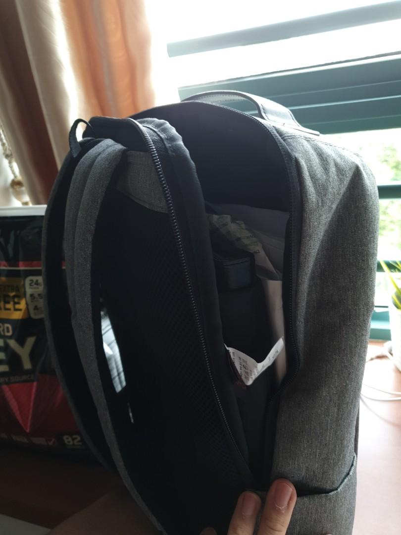 Samsonite red store fratic backpack
