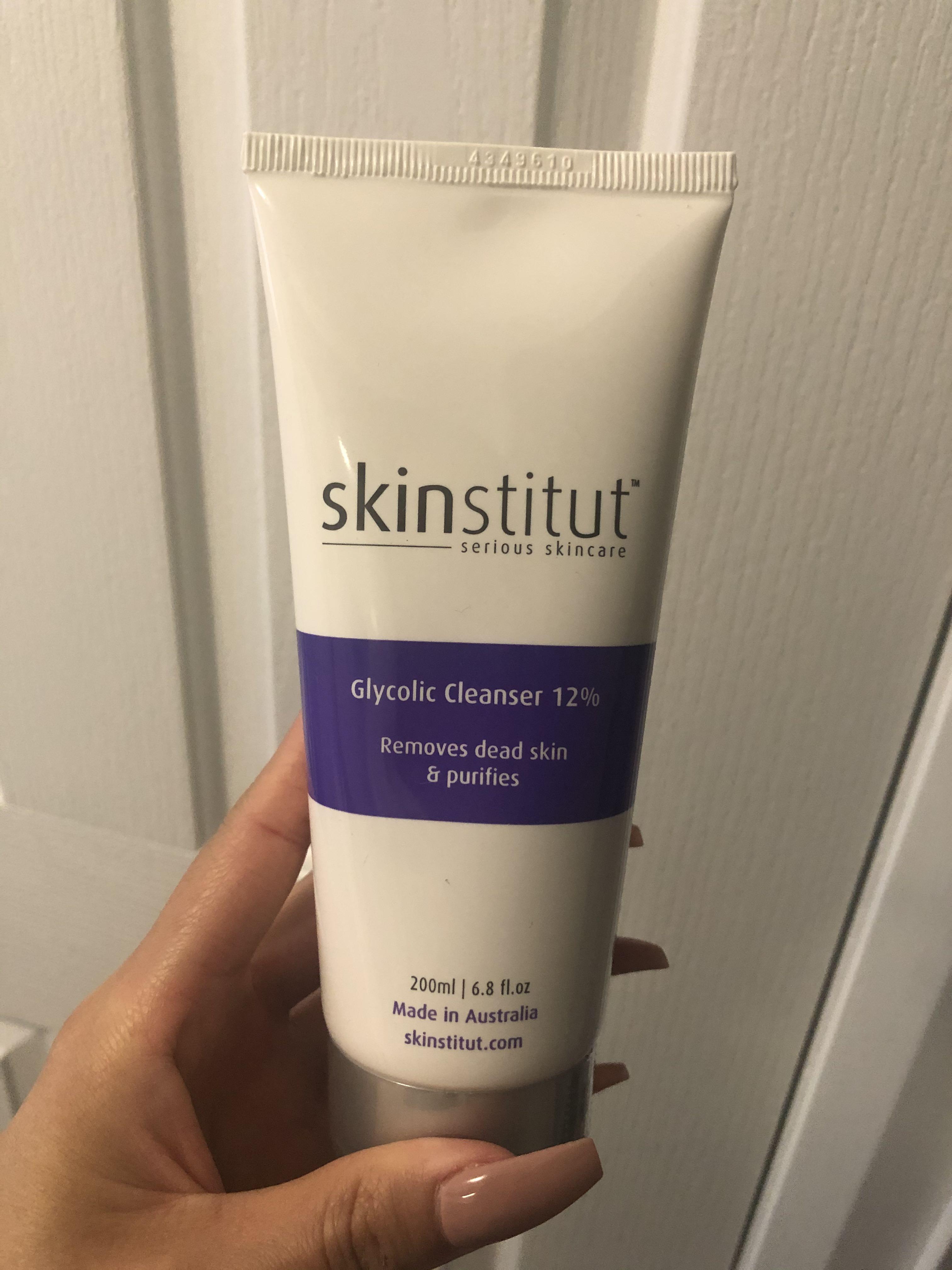 skinstitut glycolic cleanser