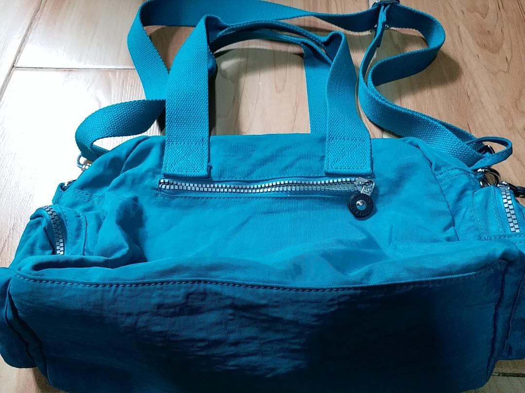 Smiling shop life bag