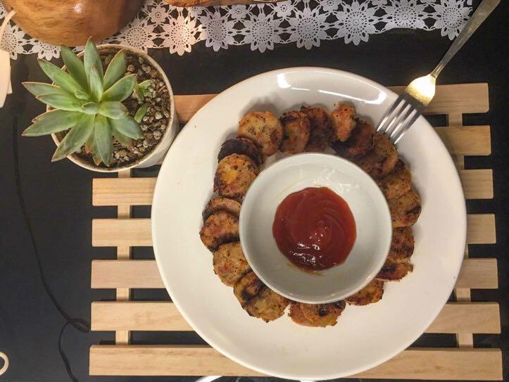 Special Homemade Embutido (Category: Local Eats) located in Quezon City. Submitted by sntsgeraldine (Listing ID 1027891182, Image 2). Description: ❤️ OUR EMBUTIDO IS 100% MADE WITH LOVE ❤️ We make sure that our SPECIAL EMBUTIDO is carefully prepared, stored, and delivered to your doorstep. 1 pc (225 grams) = P 130 4 pcs = P 510 12 pcs = P 1500 Modes of payment: PNB, BPI, GCash Modes of delivery: Lalamove, Angkas, Grab Pickup at North Susana Villa