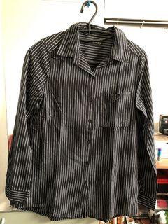 stripe shirt cotton on (size xxs)